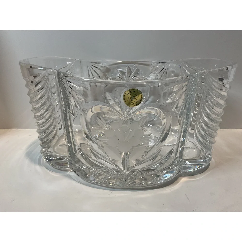 Crystal Heart Etched Glass Vase‎ Bowl Container Made in Slovakia 24% PbO